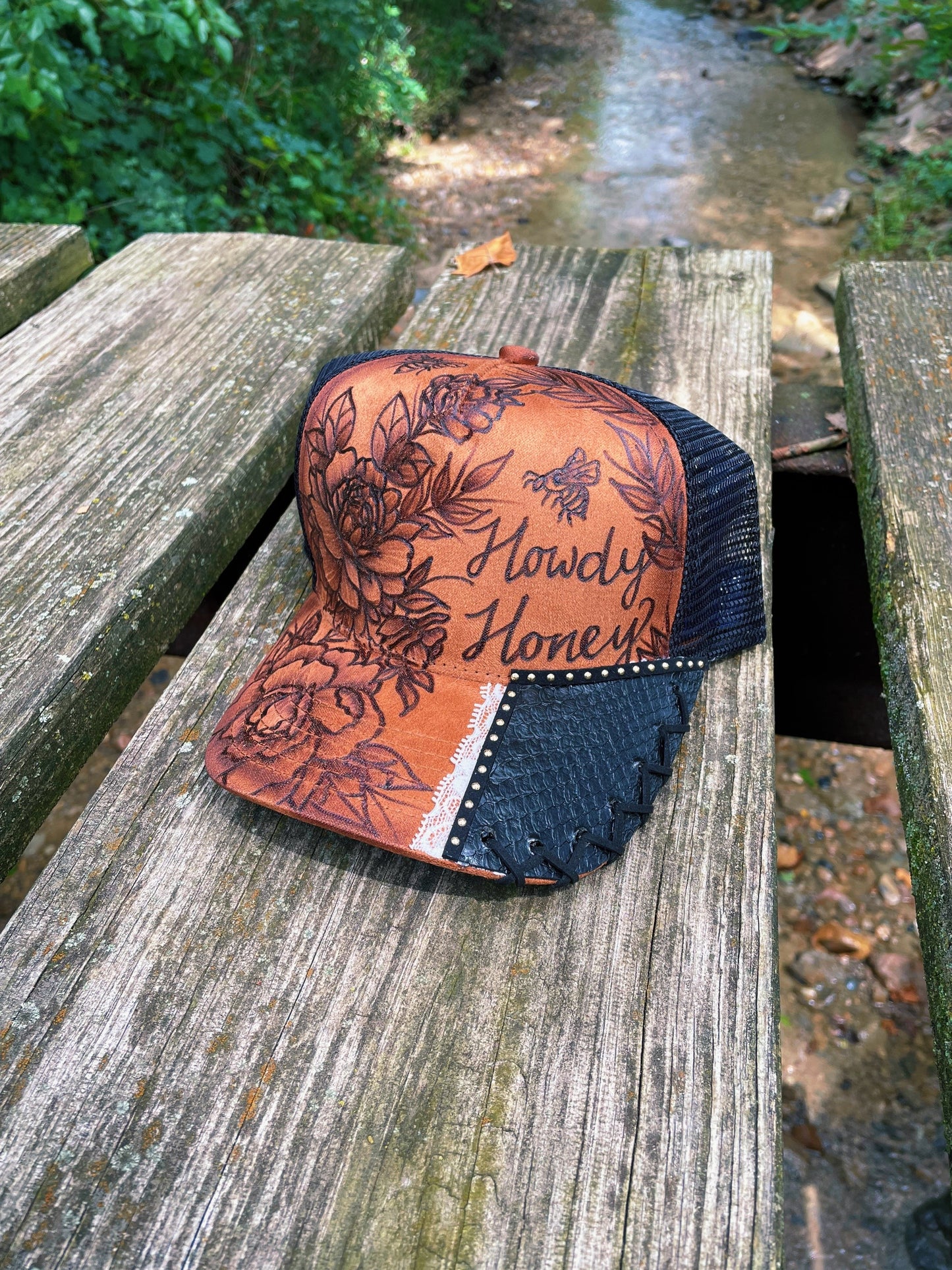 Howdy Honey