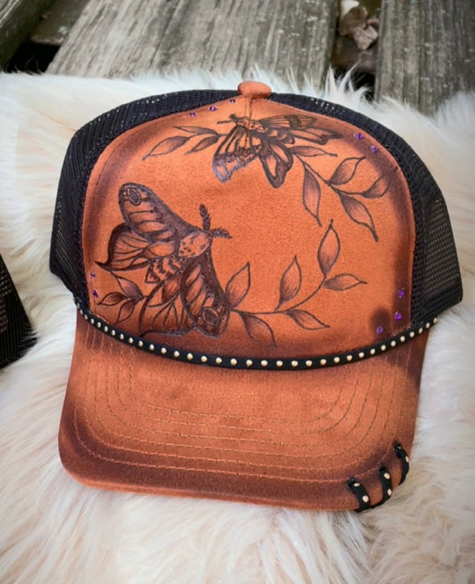 Moth (purple rhinestone)